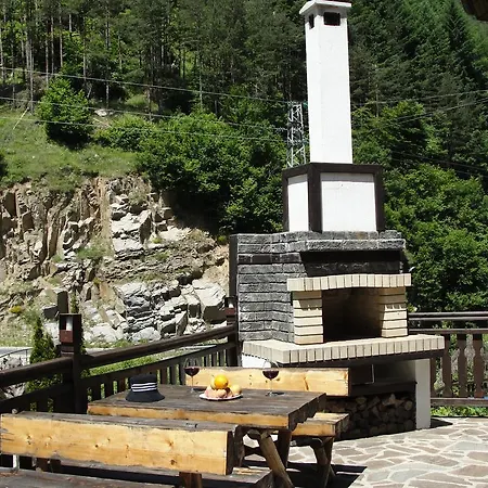 بيت للعطل Persenk Lyaskovo (Smolyan)
